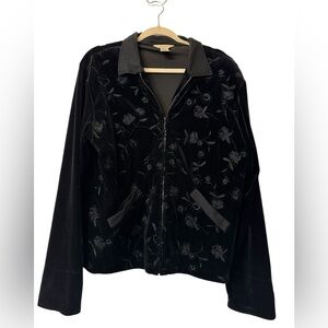 Vintage Teddi Black Velvet with embroidery flowers sweater